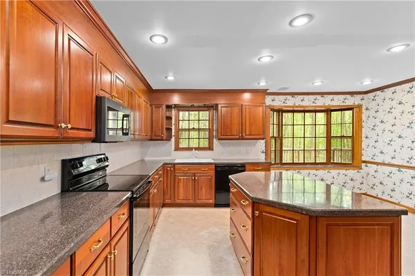 $539,995 | 578 Maidstone Lane, Clemmons, NC 27012