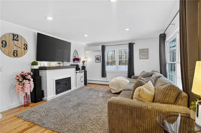 $370,000 | 4619 Highway 26, Vernon, NY 13476