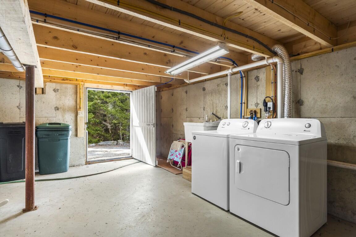 527 Cape Newagen Road Southport, ME 04576 - Photo 31 of 32 31.
