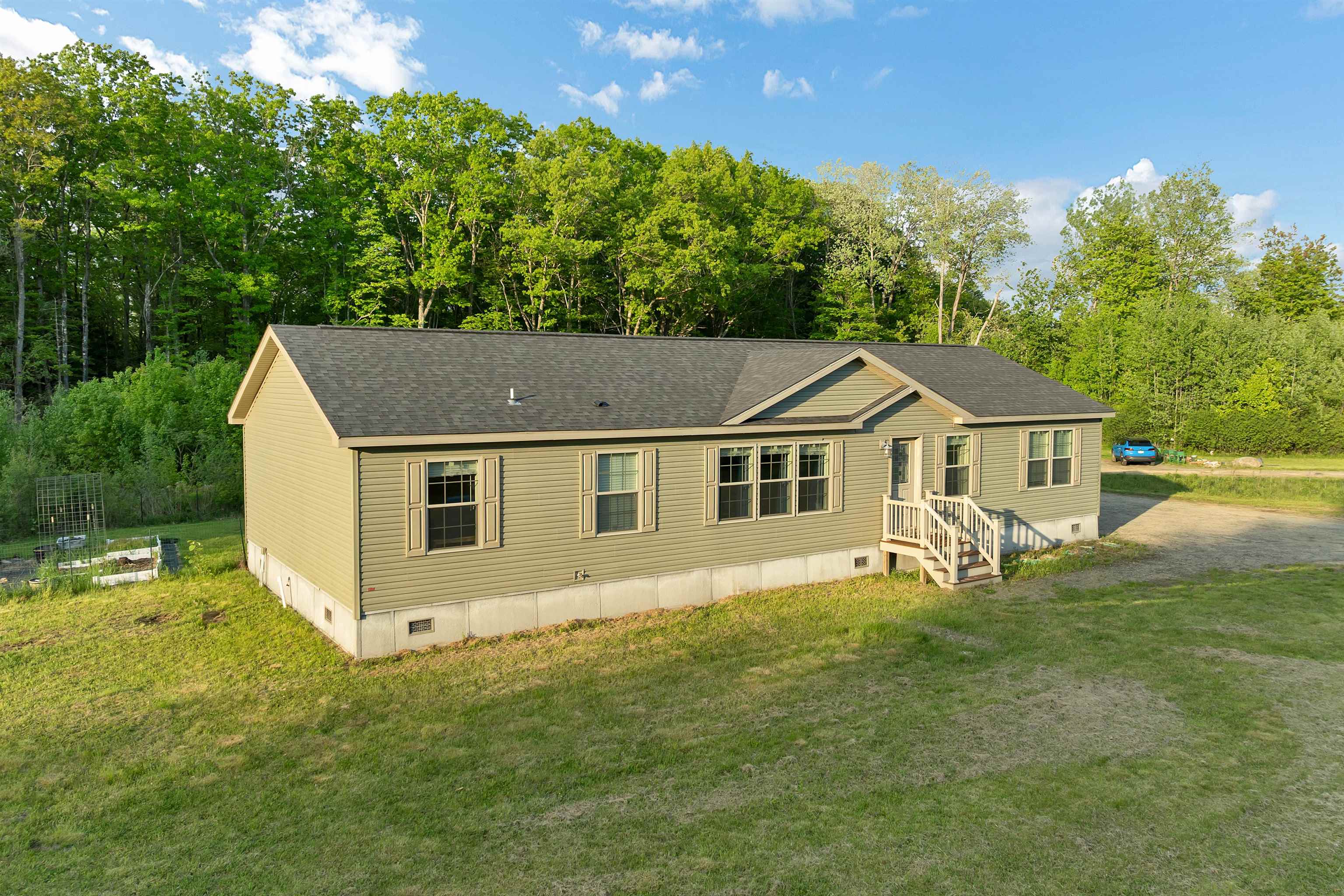 100 Whitehall Road Rochester, NH 03868 - Photo 37 of 58