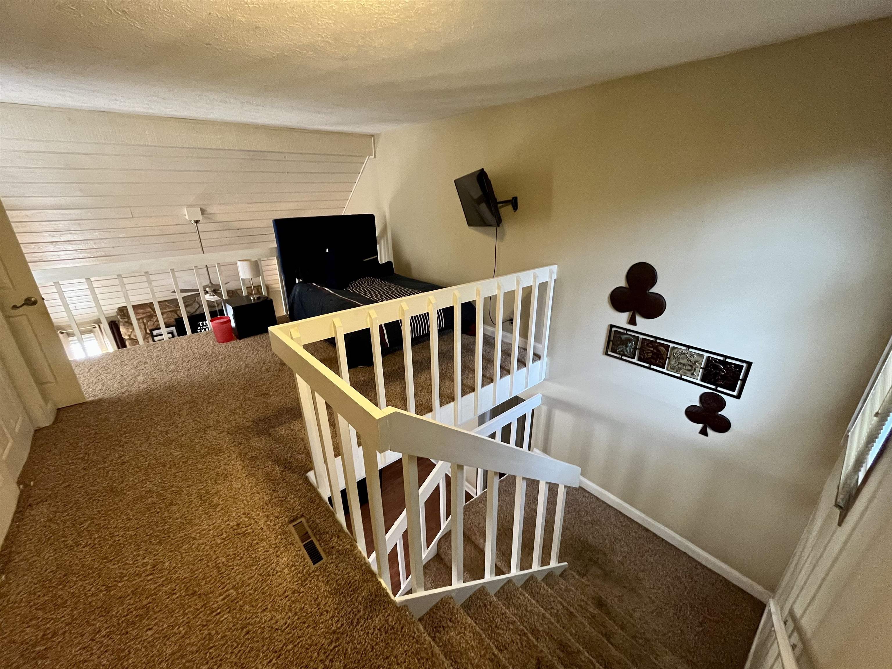 5051 Woodlake Drive Loves Park, IL 61111 - Photo 10 of 20