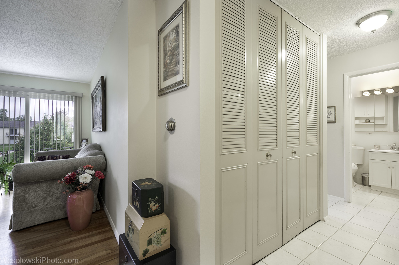 9209 Potter Road, Unit 2F Des Plaines, IL 60016 - Photo 18 of 25