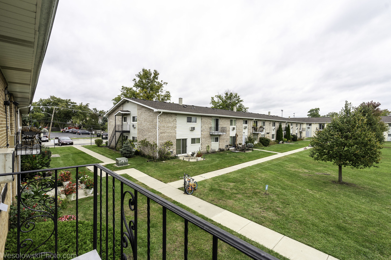 9209 Potter Road, Unit 2F Des Plaines, IL 60016 - Photo 22 of 25