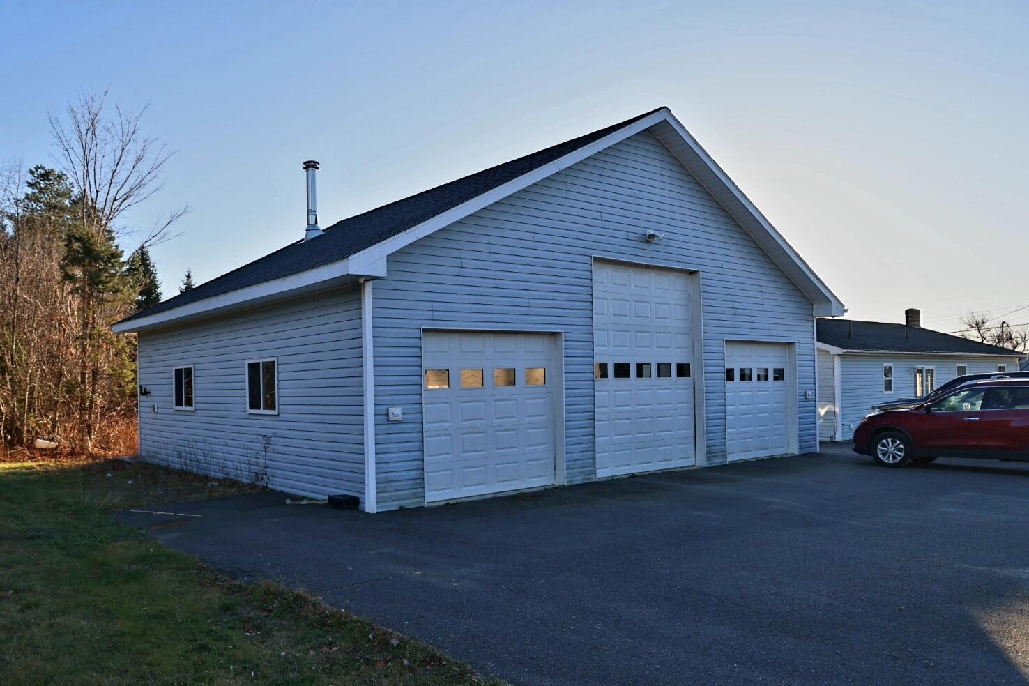 23 Garrison Road Houlton, ME 04730 - Photo 9 of 33 20241113160058_IMG_2729