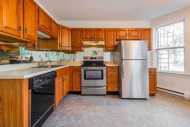 $445,000 | 589 York Street, Unit 11, York, ME 03909