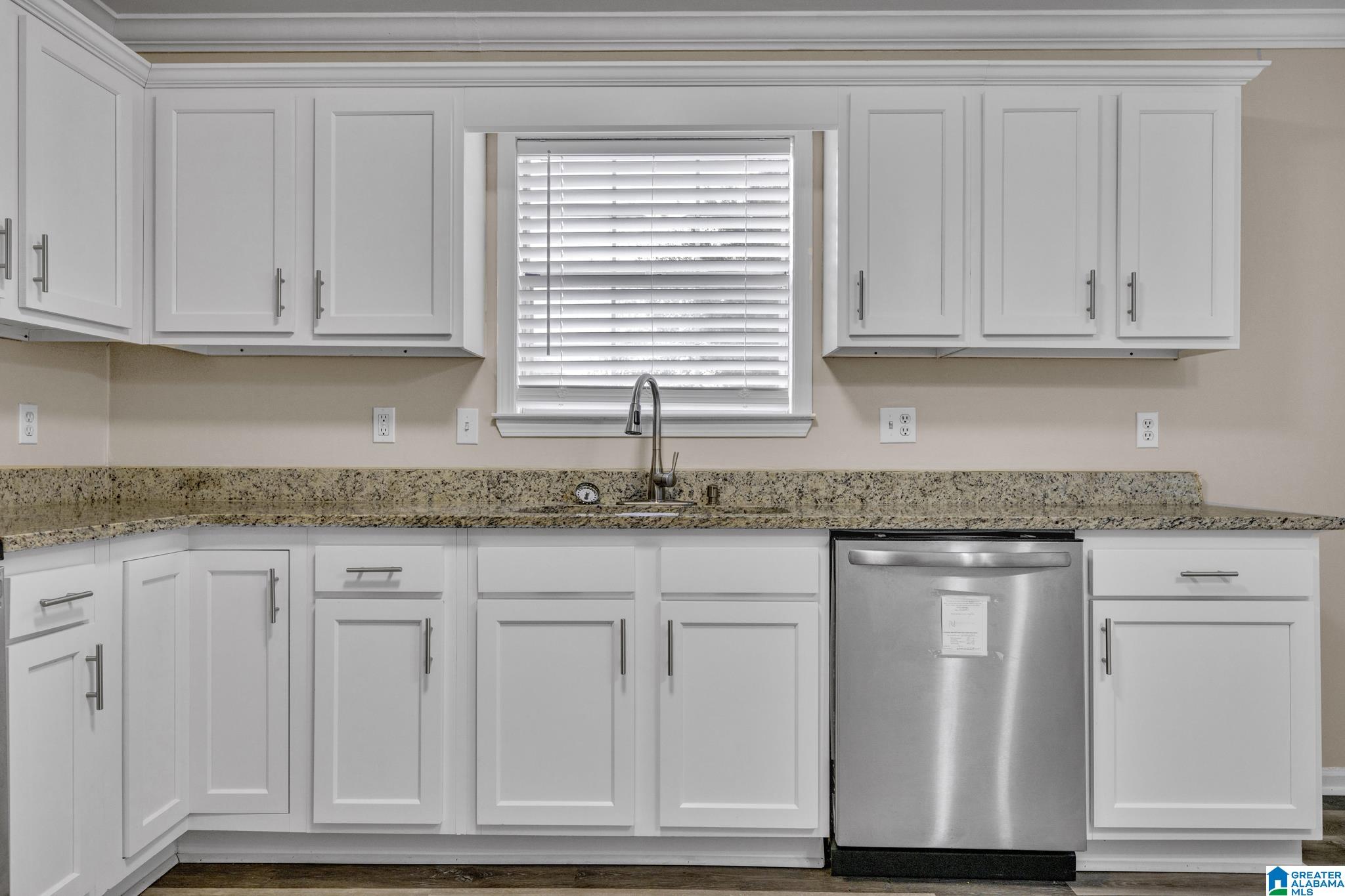 1421 Timber Circle Helena, AL 35080 - Photo 10 of 27