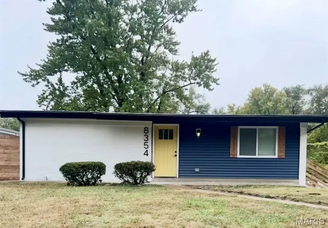 $189,900 | 8354 Latty Avenue, Hazelwood, MO 63042