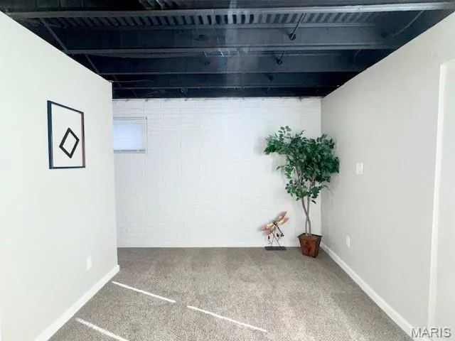 $189,900 | 8354 Latty Avenue, Hazelwood, MO 63042