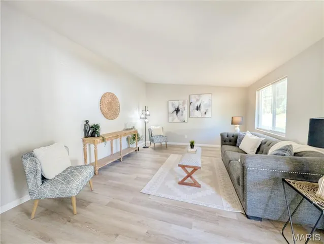 $189,900 | 8354 Latty Avenue, Hazelwood, MO 63042