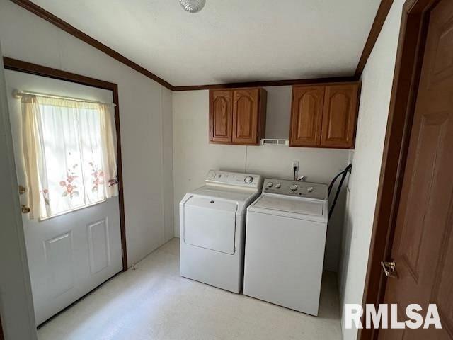 1074 Pershing Road West Frankfort, IL 62896 - Photo 16 of 23 Gallery Image 16