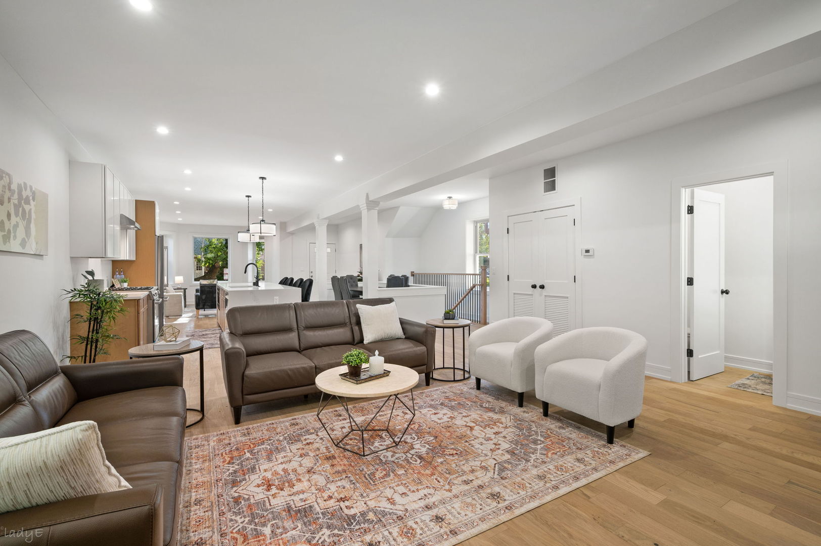 3941 North Spaulding Avenue Chicago, IL 60618 - Photo 9 of 33