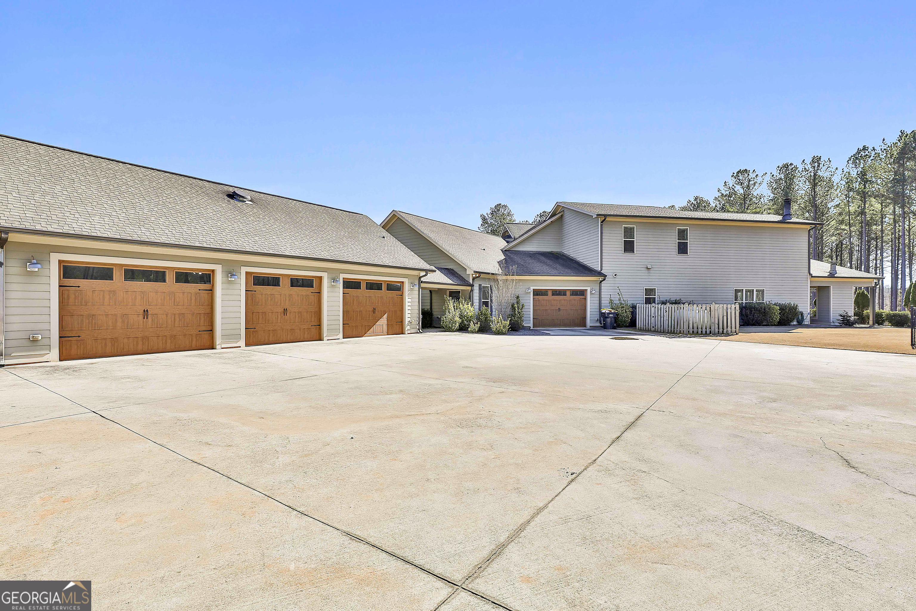 2161 Bear Creek Road Moreland, GA 30259 - Photo 113 of 137 a front view of a house with a outdoor space