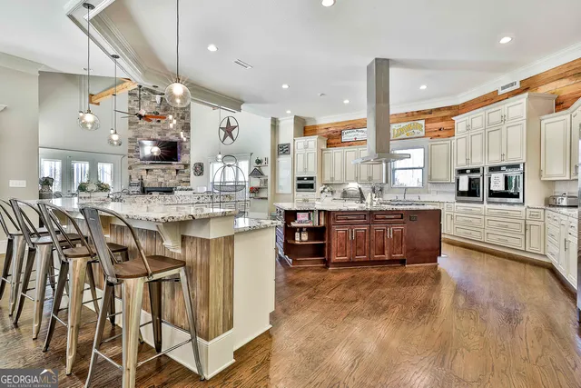 $1,829,900 | 2161 Bear Creek Road, Moreland, GA 30259