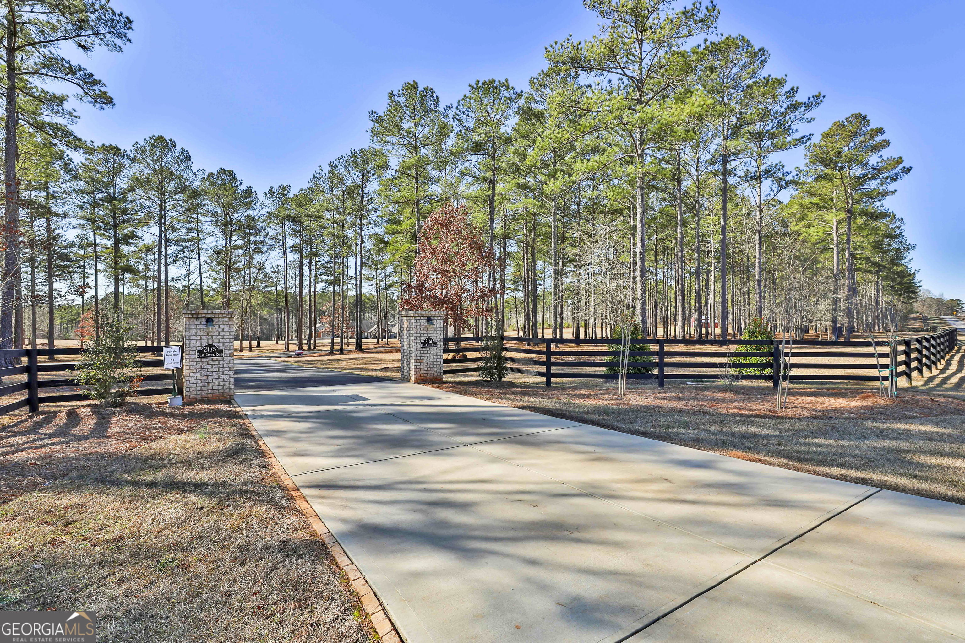 2161 Bear Creek Road Moreland, GA 30259 - Photo 6 of 137 a view of park with large trees