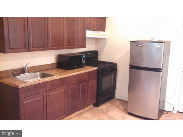 465 Farson Street Philadelphia, PA 19139 - Photo 3 of 8