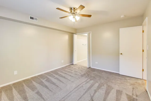 $329,000 | 1640 West Partridge Lane, Unit 7, Arlington Heights, IL 60004