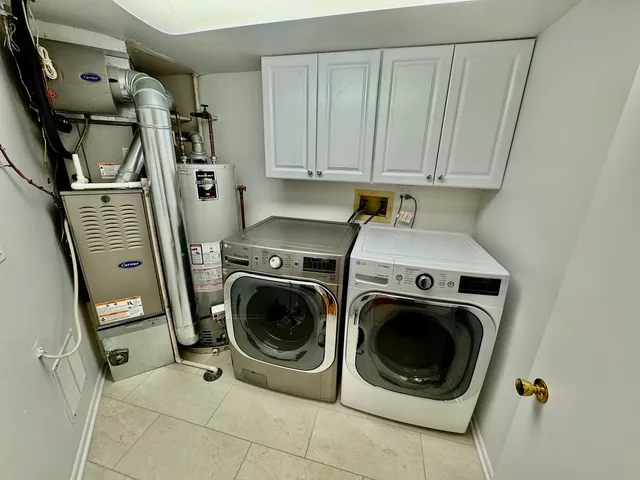 $329,000 | 1640 West Partridge Lane, Unit 7, Arlington Heights, IL 60004