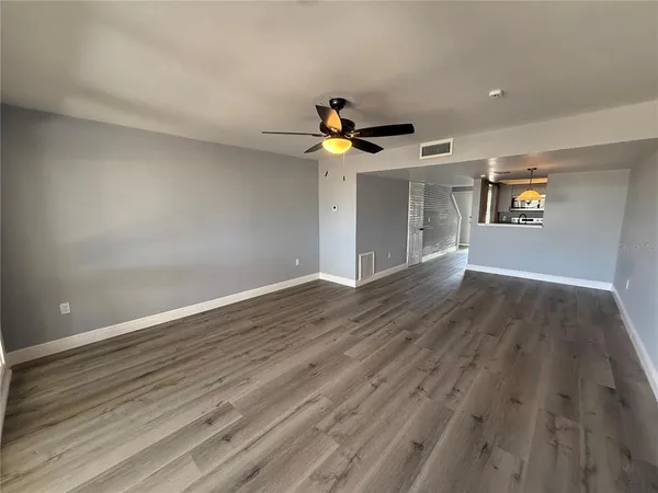 $1,900 | 5055 Eaglesmere Drive, Unit D04, Orlando, FL 32819