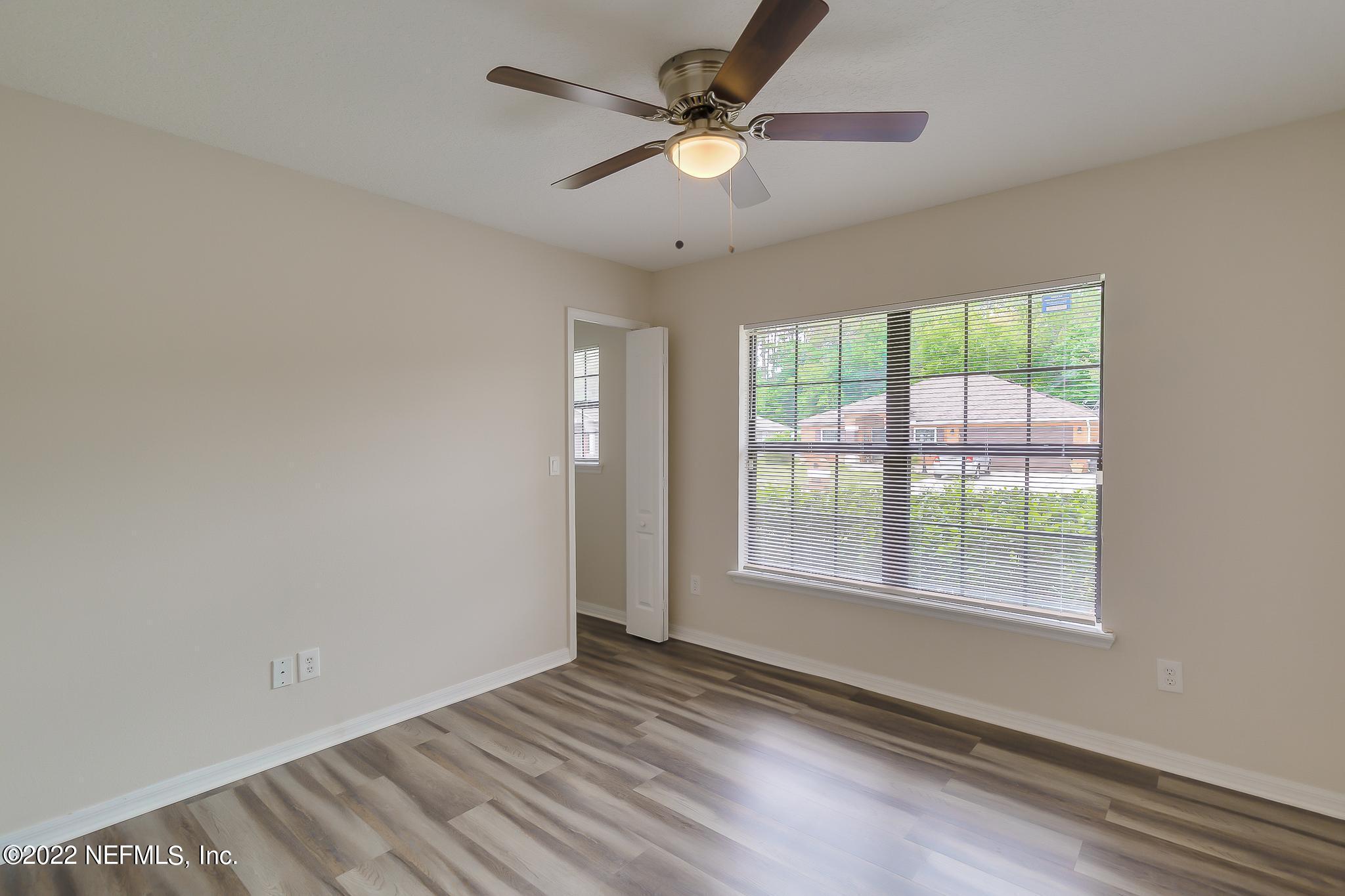 10220 Rising Mist Lane Jacksonville, FL 32221 - Photo 29 of 39 Bedroom 3