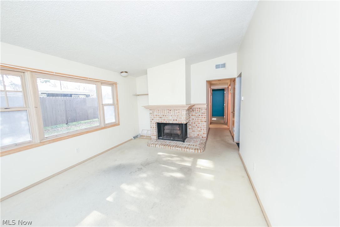 6486 Jaycox Road North Ridgeville, OH 44039 - Photo 9 of 25