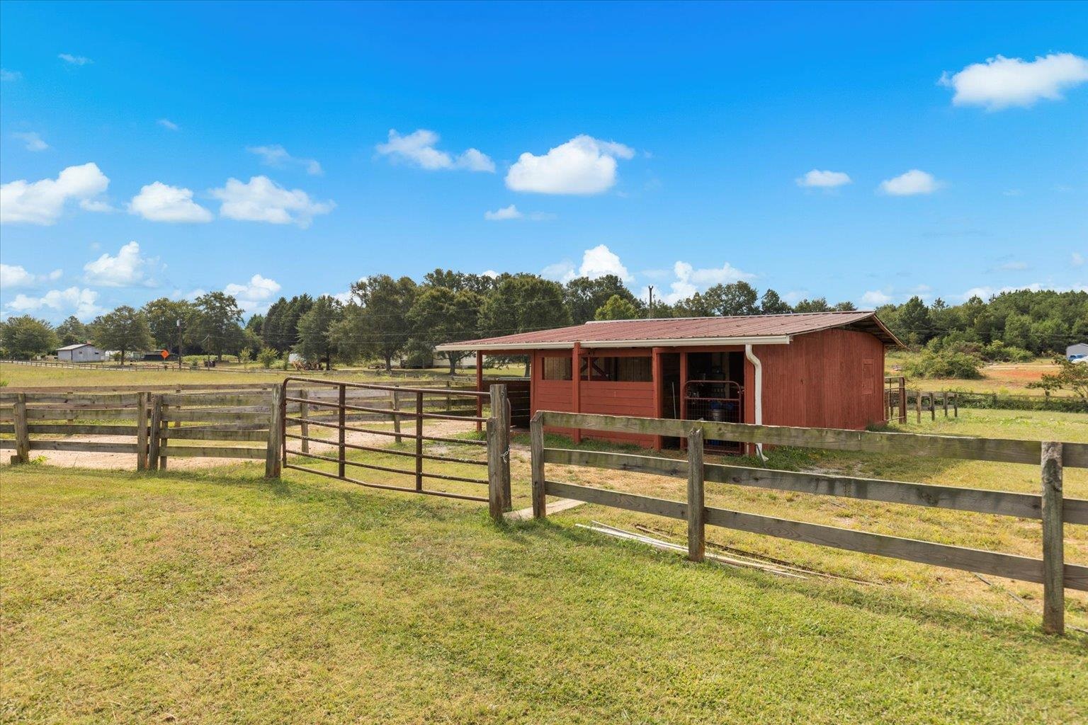 8229 New Cut Road Campobello, SC 29322 - Photo 13 of 42