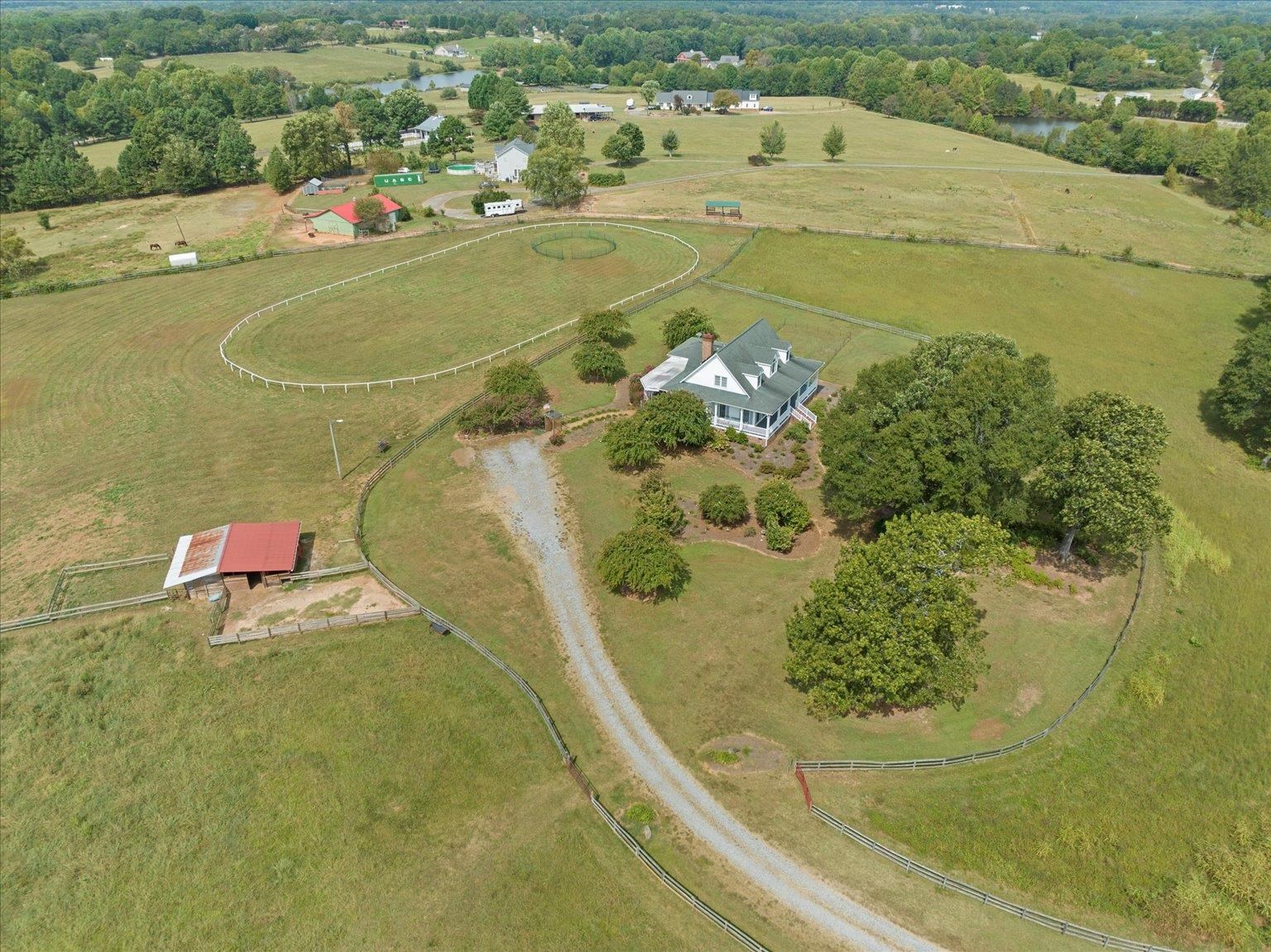 8229 New Cut Road Campobello, SC 29322 - Photo 17 of 42