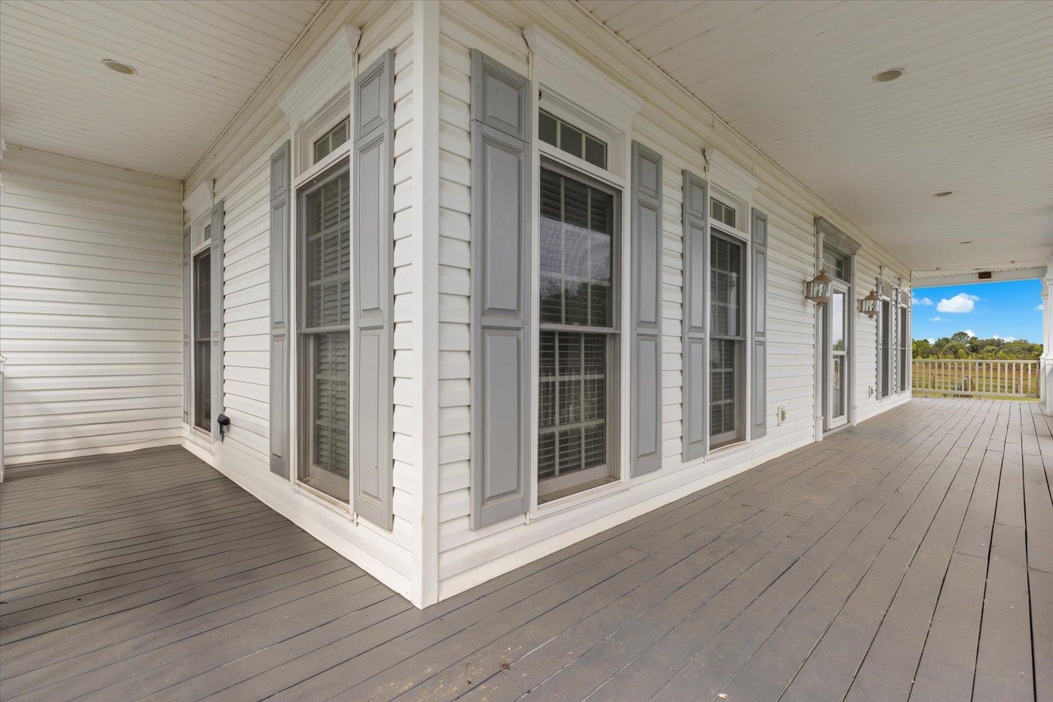 8229 New Cut Road Campobello, SC 29322 - Photo 8 of 42