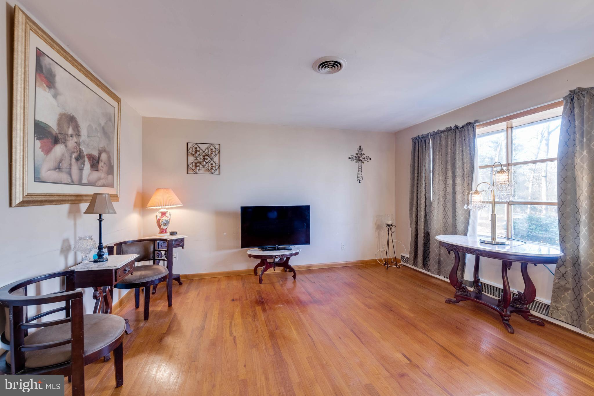 3111 Warehime Road Manchester, MD 21102 - Photo 4 of 36