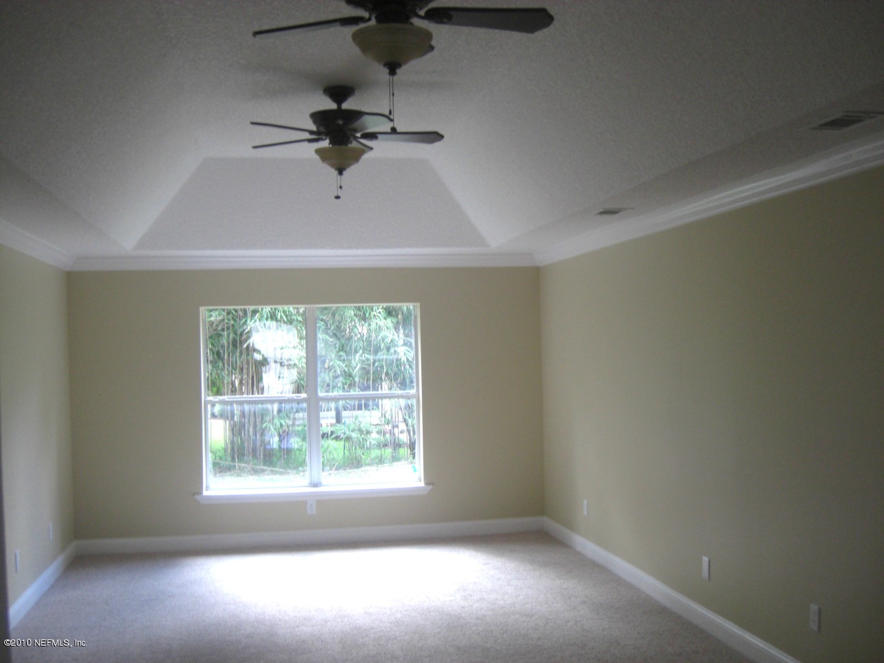 1934 Derringer Road Jacksonville, FL 32225 - Photo 9 of 15 an empty room with a window