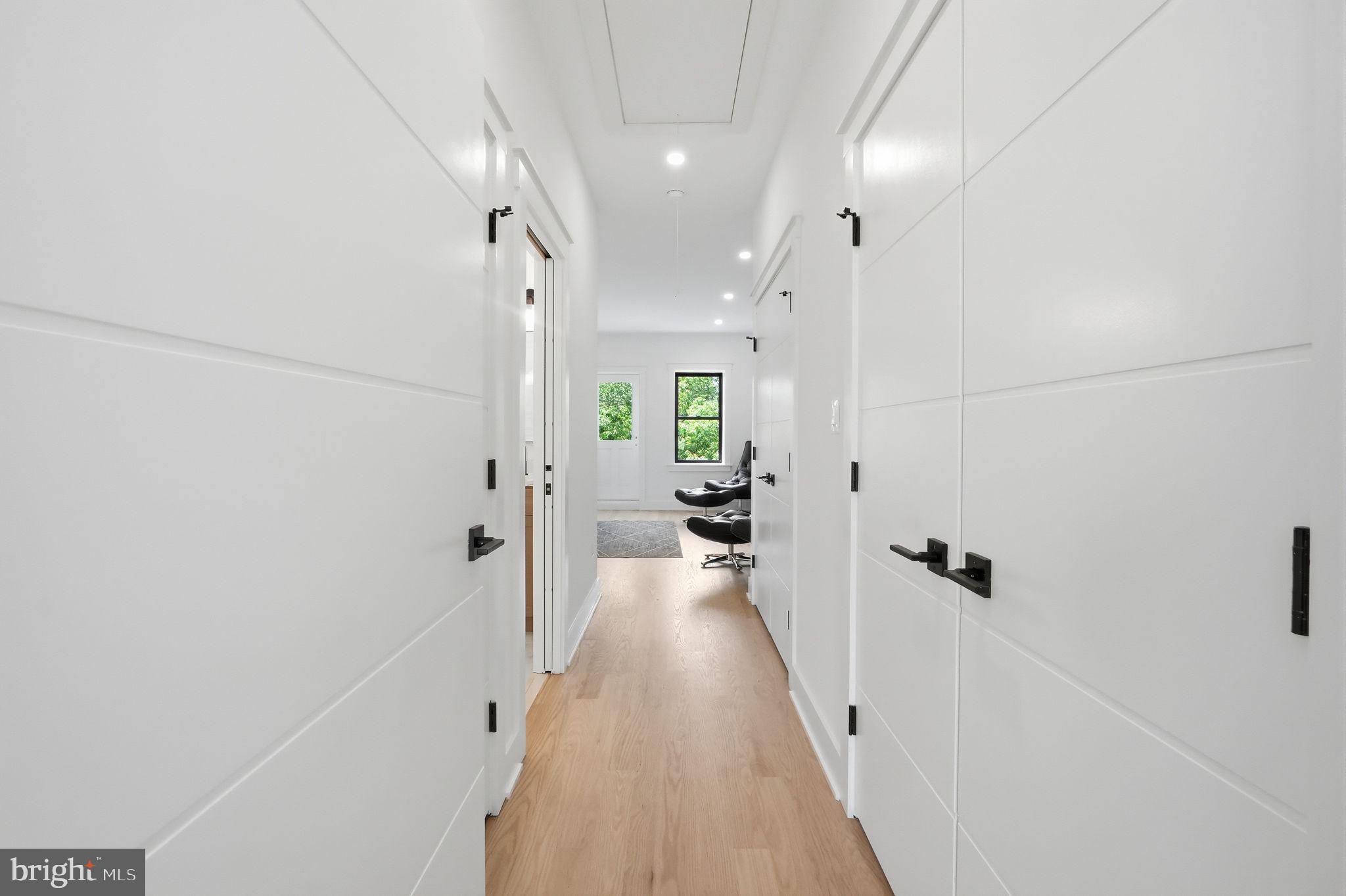1933 Calvert Street Northwest Washington, DC 20009 - Photo 51 of 72