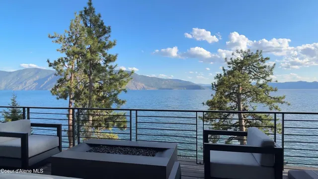 $7,950,000 | 45 Lower Rock Harbor, Sagle, ID 83860
