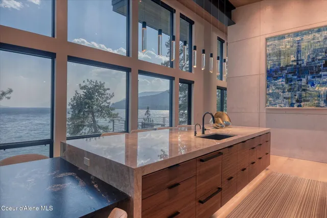 $7,950,000 | 45 Lower Rock Harbor, Sagle, ID 83860