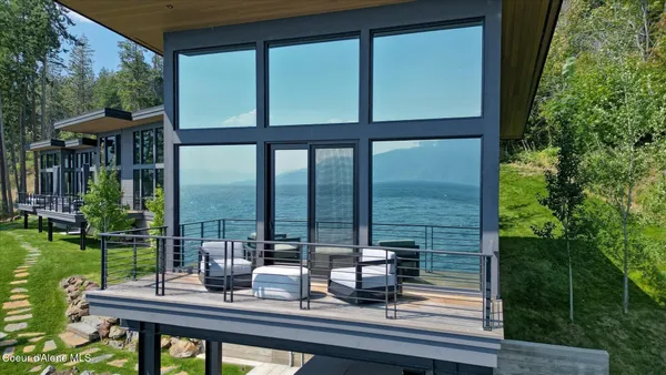 $7,950,000 | 45 Lower Rock Harbor, Sagle, ID 83860