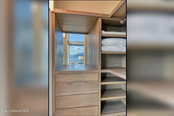 $7,950,000 | 45 Lower Rock Harbor, Sagle, ID 83860