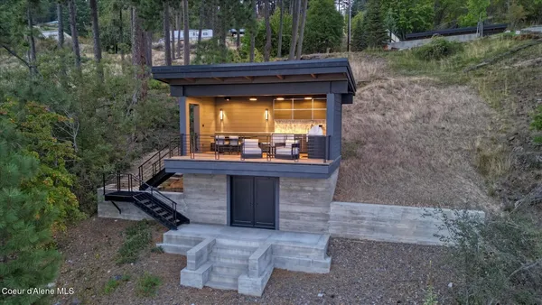 $7,950,000 | 45 Lower Rock Harbor, Sagle, ID 83860