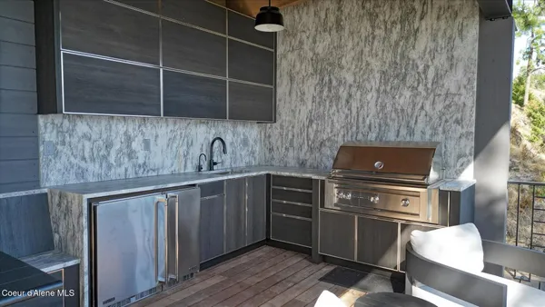 $7,950,000 | 45 Lower Rock Harbor, Sagle, ID 83860