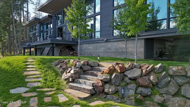 $7,950,000 | 45 Lower Rock Harbor, Sagle, ID 83860