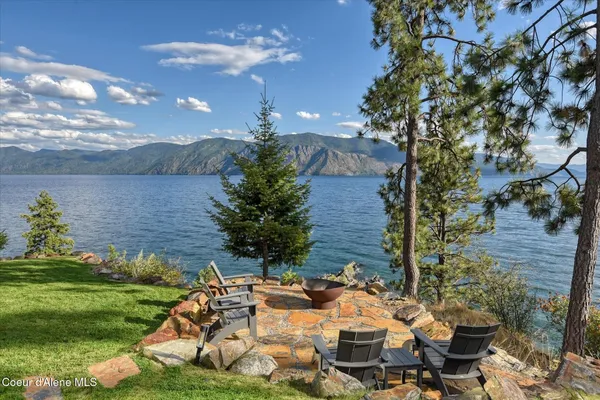 $7,950,000 | 45 Lower Rock Harbor, Sagle, ID 83860