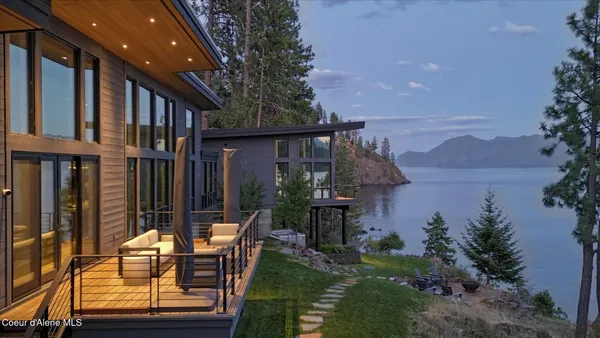 $7,950,000 | 45 Lower Rock Harbor, Sagle, ID 83860