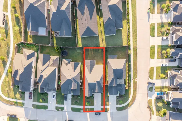 $2,900 | 6014 Churchill Spgs Lane, Fulshear, TX 77441