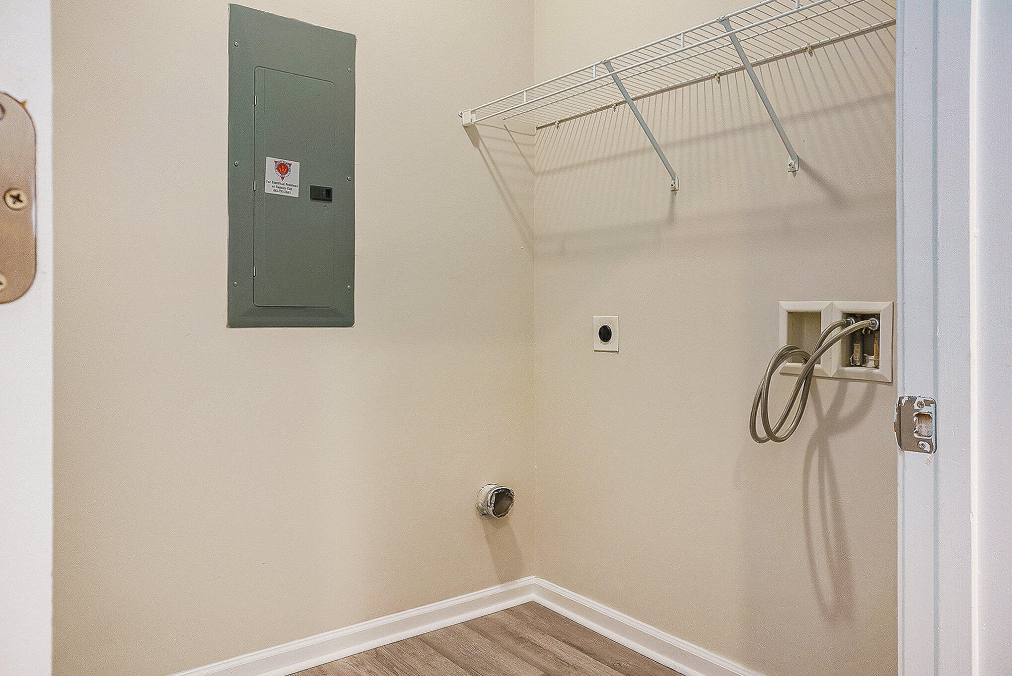 1045 Lexi Court Ladson, SC 29456 - Photo 7 of 19 026_fgp03830_943