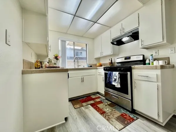 $3,795 | 17171 Elm Lane, Unit 1, Huntington Beach, CA 92647