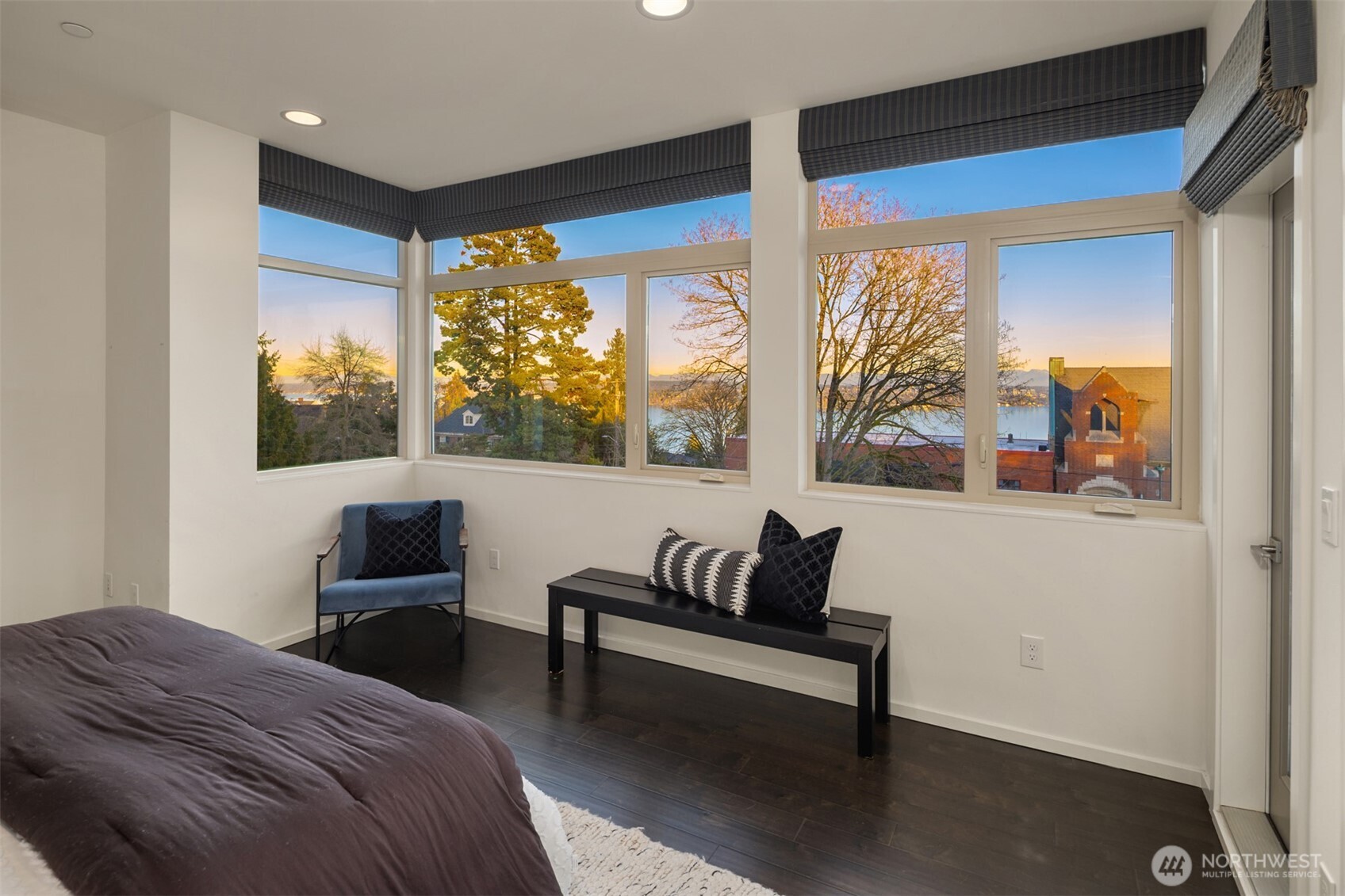 928 34th Avenue Seattle, WA 98122 - Photo 24 of 40