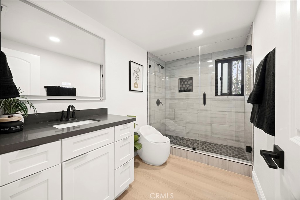 555 Via Codo Fullerton, CA 92835 - Photo 20 of 37