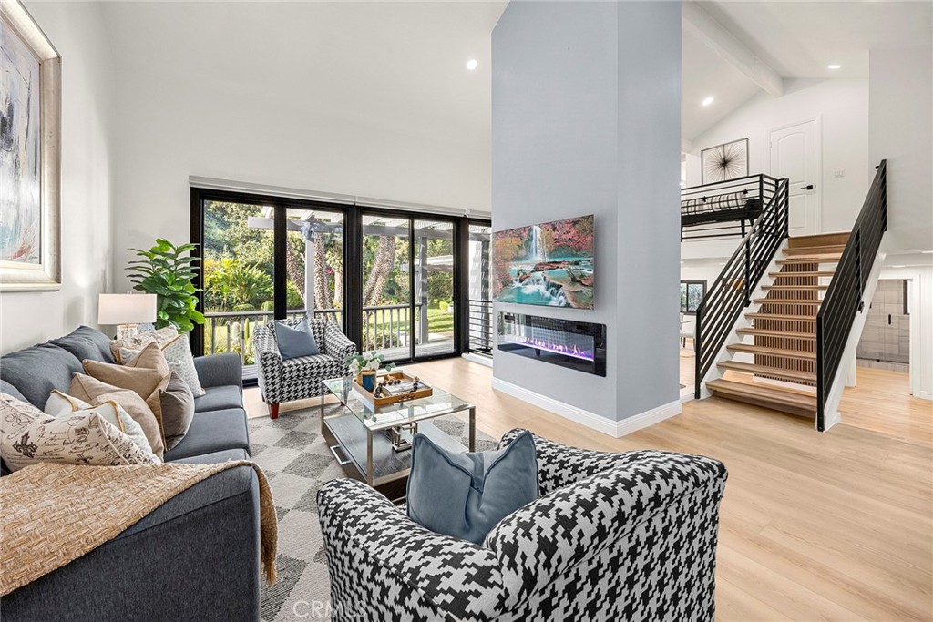 555 Via Codo Fullerton, CA 92835 - Photo 10 of 37