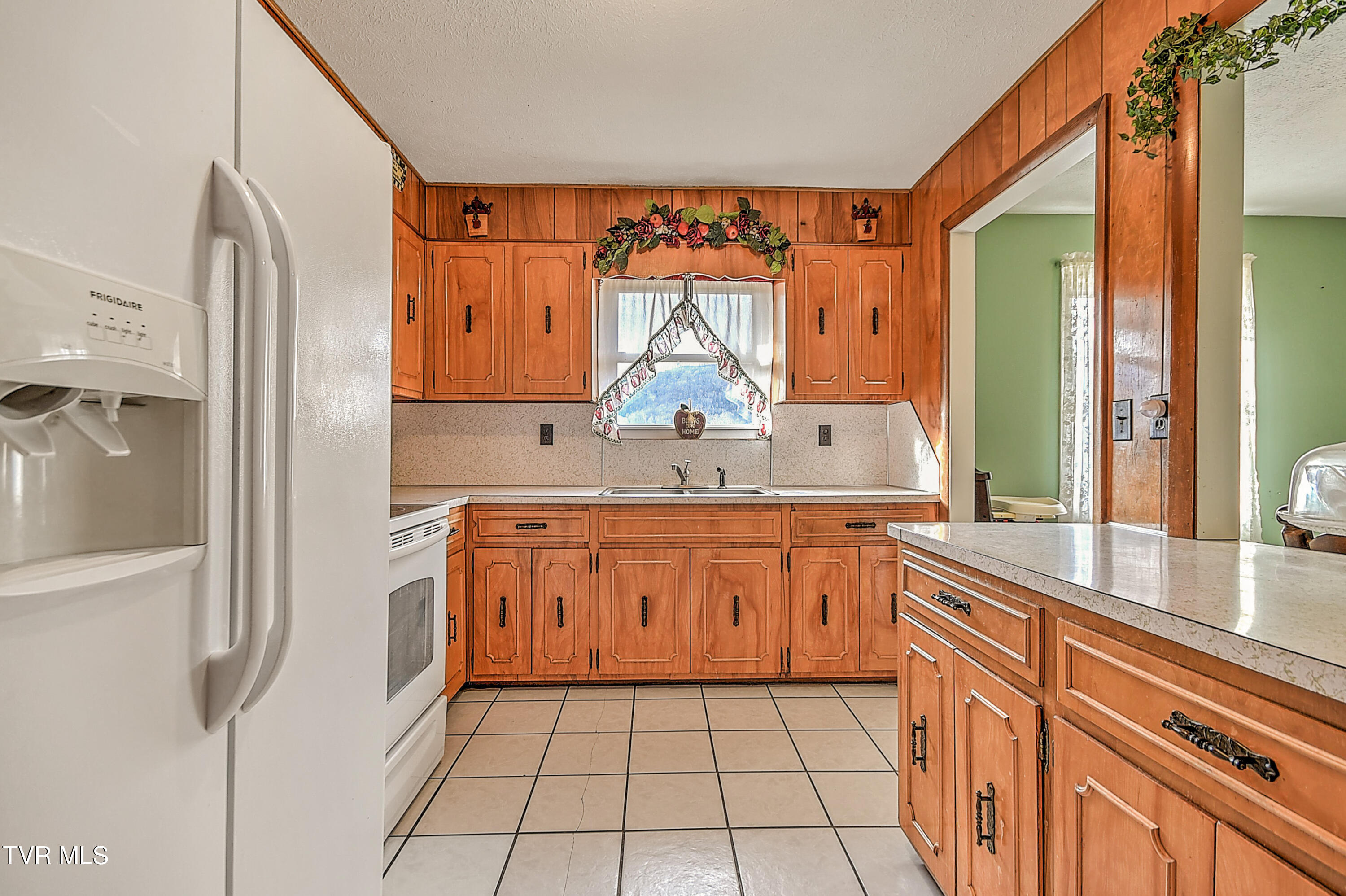 202 Timber Ridge Lane Gate City, VA 24251 - Photo 11 of 32 202 Timberridge JG-12