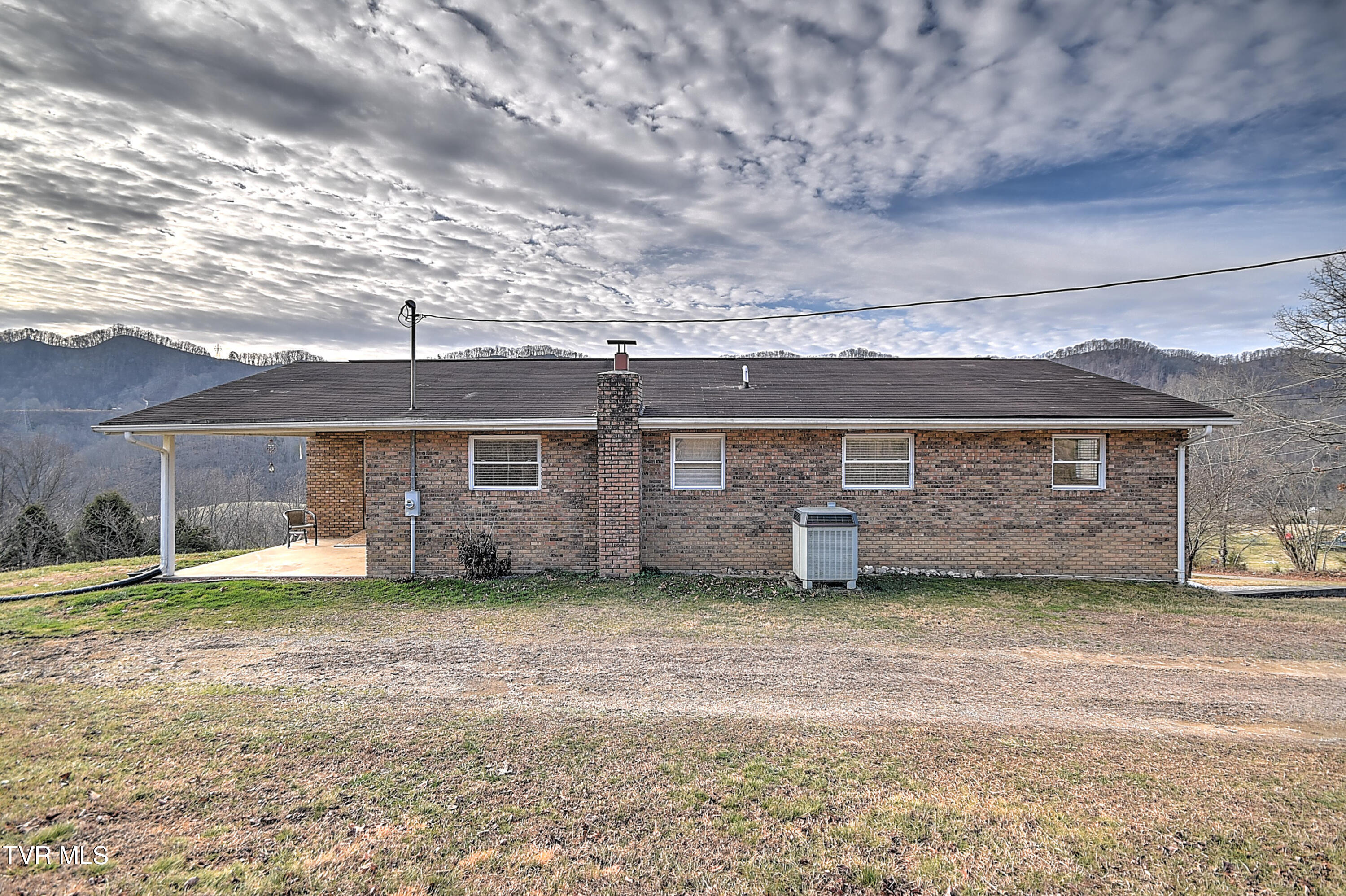 202 Timber Ridge Lane Gate City, VA 24251 - Photo 27 of 32 202 Timberridge JG-28