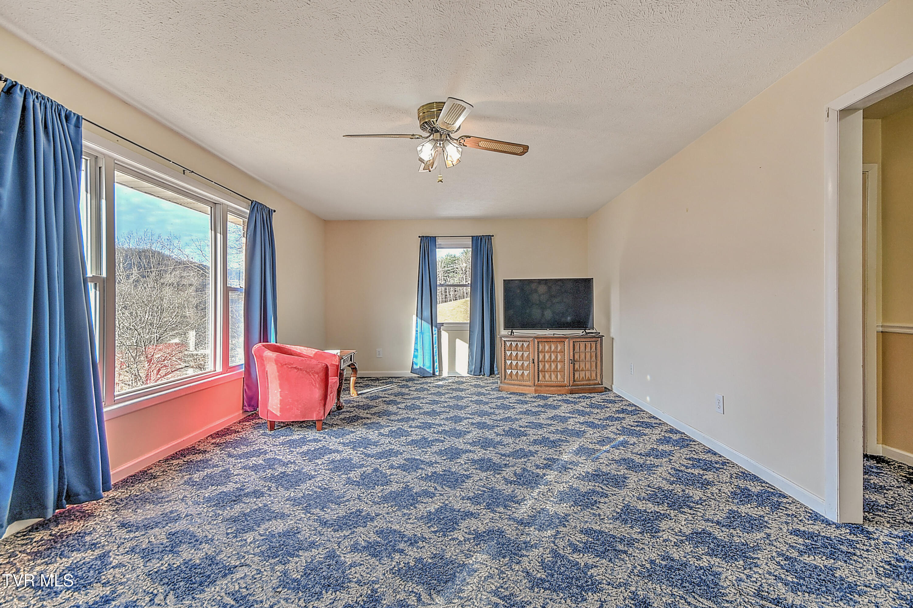 202 Timber Ridge Lane Gate City, VA 24251 - Photo 4 of 32 202 Timberridge JG-5