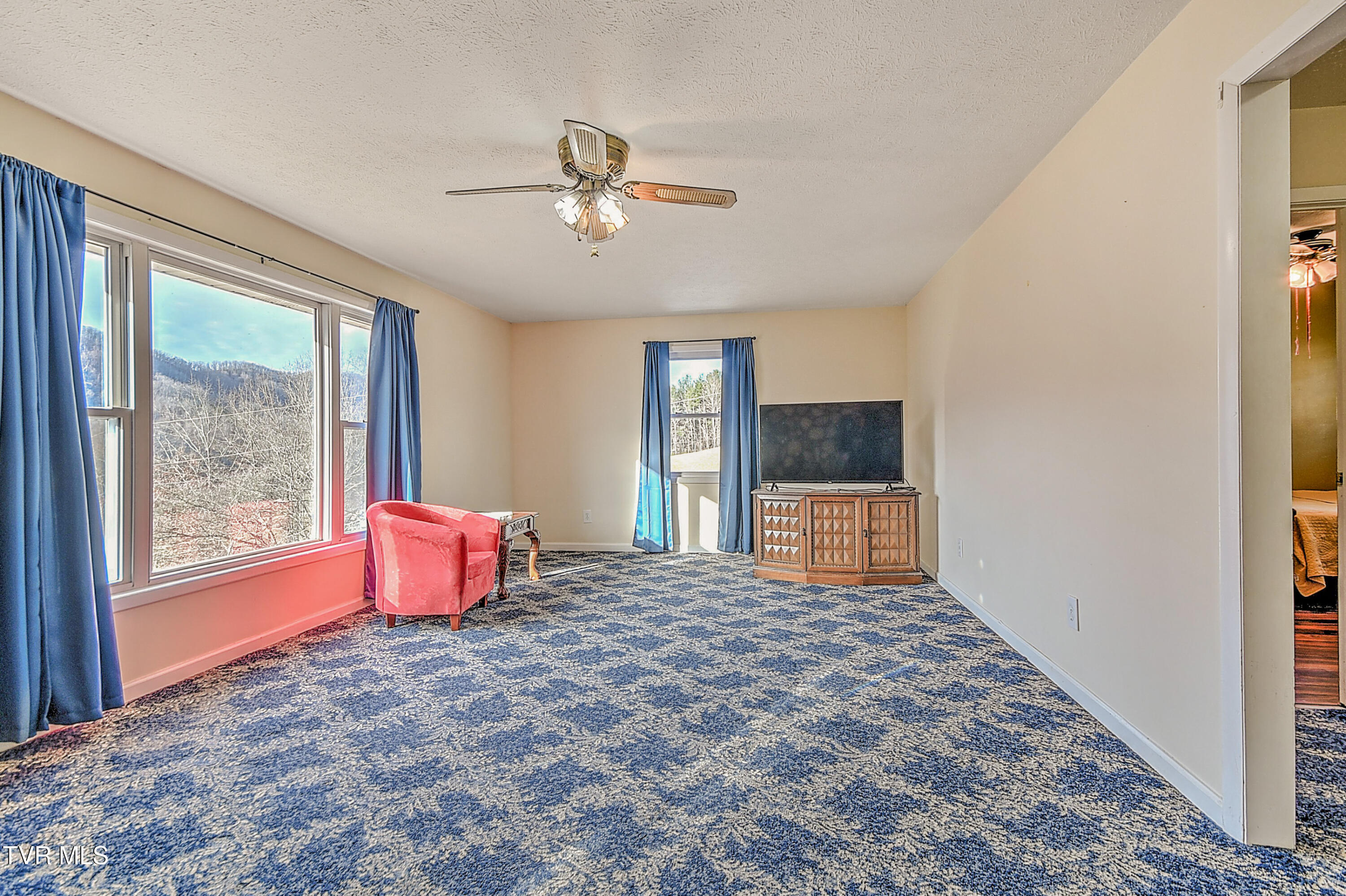 202 Timber Ridge Lane Gate City, VA 24251 - Photo 5 of 32 202 Timberridge JG-6