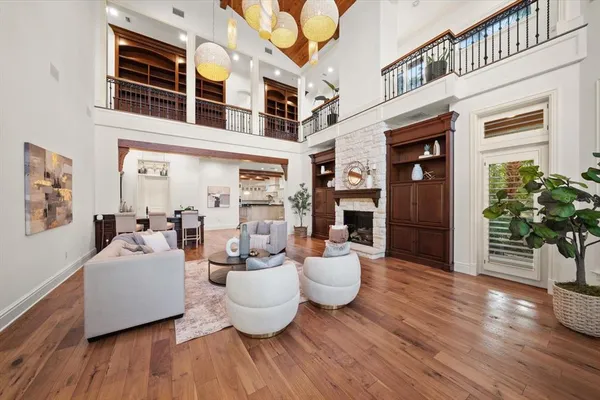 $6,390,000 | 118 Harbor View Lane, Belleair Bluffs, FL 33770